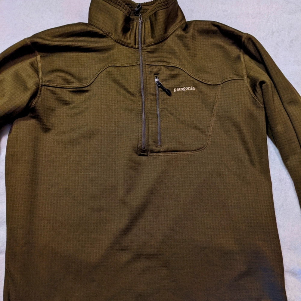 Patagonia Men's R1  Pullover